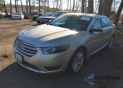 2018 Ford Taurus Limited z USA, uszkodzony, nr VIN 1FAHP2F82JG110148
